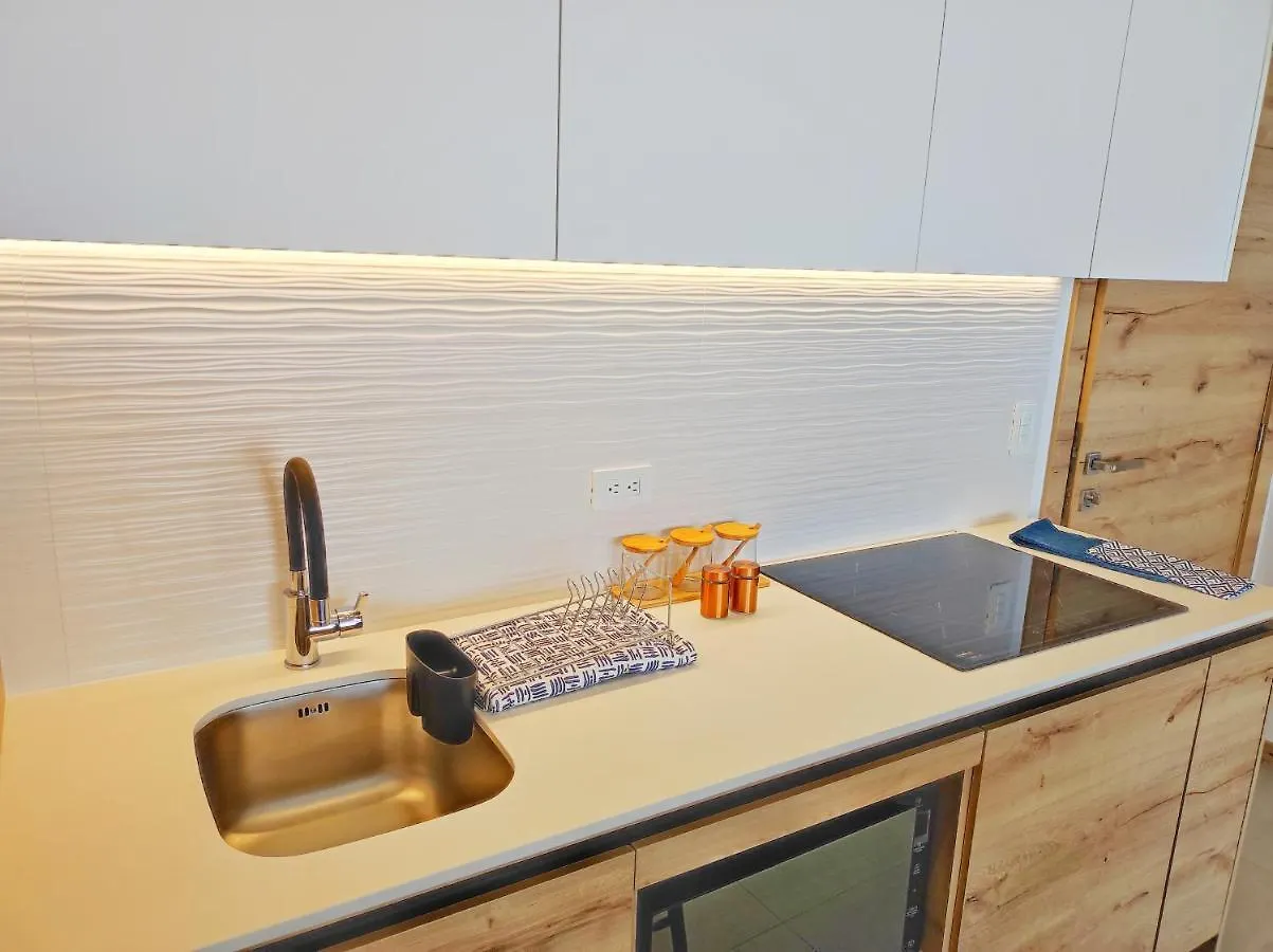 Charming Studio Quito Carolina Coliving Ecuador